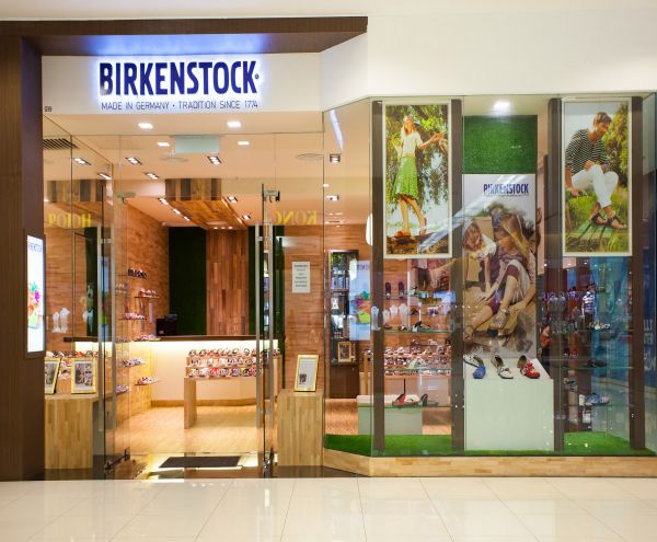 birkenstock gurney plaza